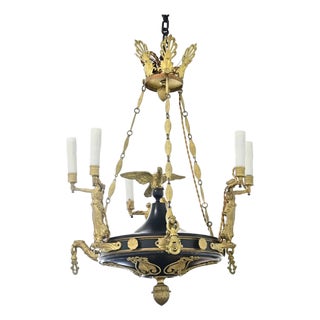 Early 19th Century French Empire Quality Brass and Tole Chandelier For Sale