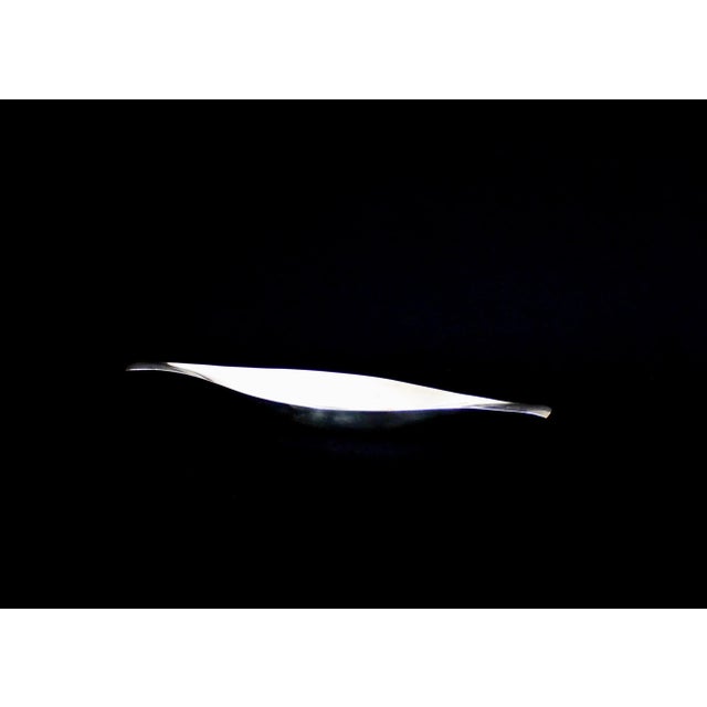 Mid-Century Modern Vintage John Prip for Reed and Barton Silverplate Modernist Dish For Sale - Image 3 of 13