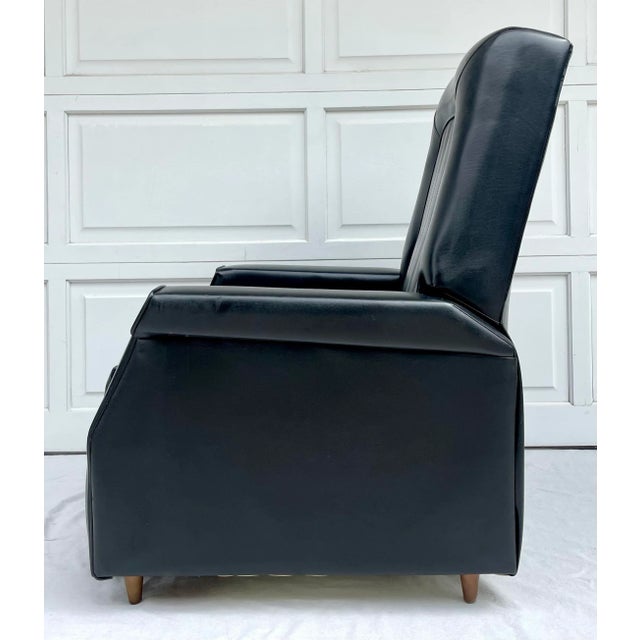 Mid-Century Modern Black Recliner Lounge Chair For Sale - Image 11 of 13