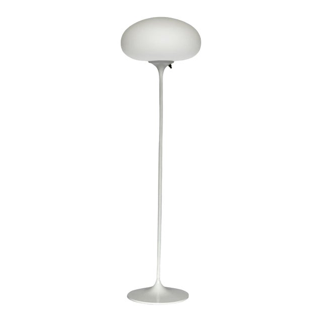 Stemlite Floor Lamp by Designline in Grossy White -Mid Century Retro Style For Sale