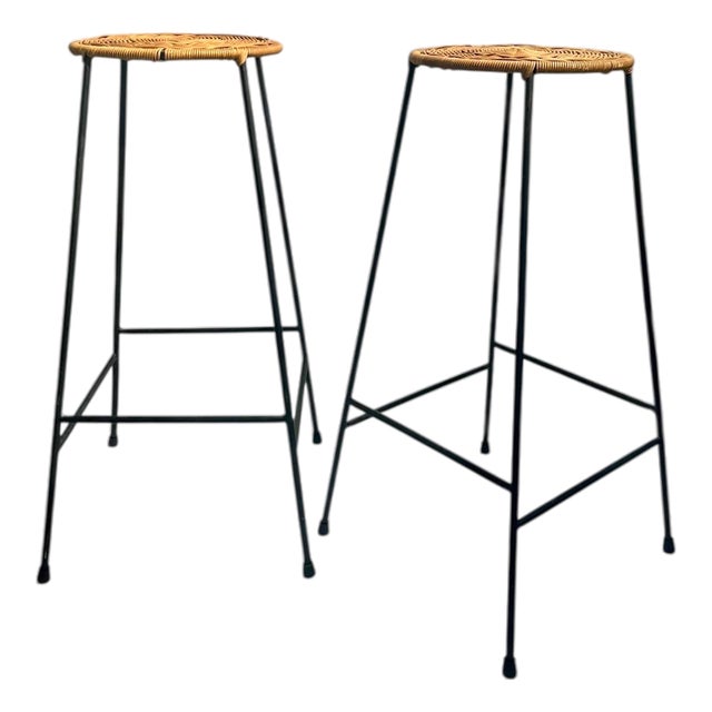 Pair Mid Century Modern Attributed to Arthur Umanoff Style Black Iron and Wicker Bar Counter Stools For Sale