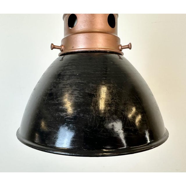 Industrial Italian Black Enamel Factory Lamp with Iron Top, 1950s For Sale - Image 4 of 18