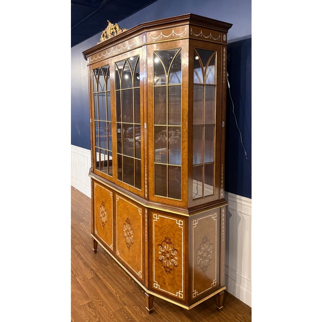 Traditional Maitland - Smith China/ Display Cabinet For Sale In Atlanta - Image 6 of 18