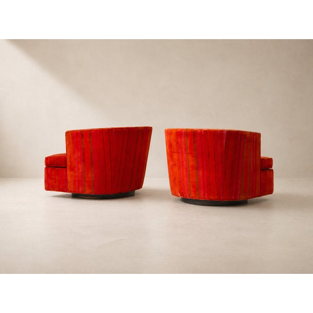 1950s Pair of Harvey Probber Swivel Lounge Chairs For Sale - Image 5 of 9