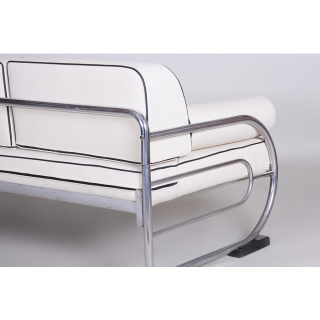 Bauhaus Sofa in Chrome, Steel, Leather by R. Slezák for Slezak Factories, Czech, 1930s For Sale - Image 9 of 11