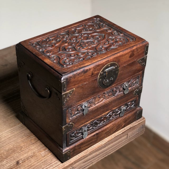 1980s Vintage Carved Huali Wood Two-Drawer Jewelry Box For Sale - Image 9 of 9