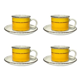 1970s Midwinter (Stonehenge) “Sun” 4 Stoneware Tea Cups & Saucers For Sale