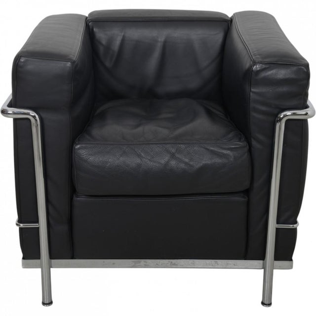 LC2 Chair in Black Leather by Le Corbusier, 2000s For Sale - Image 17 of 17