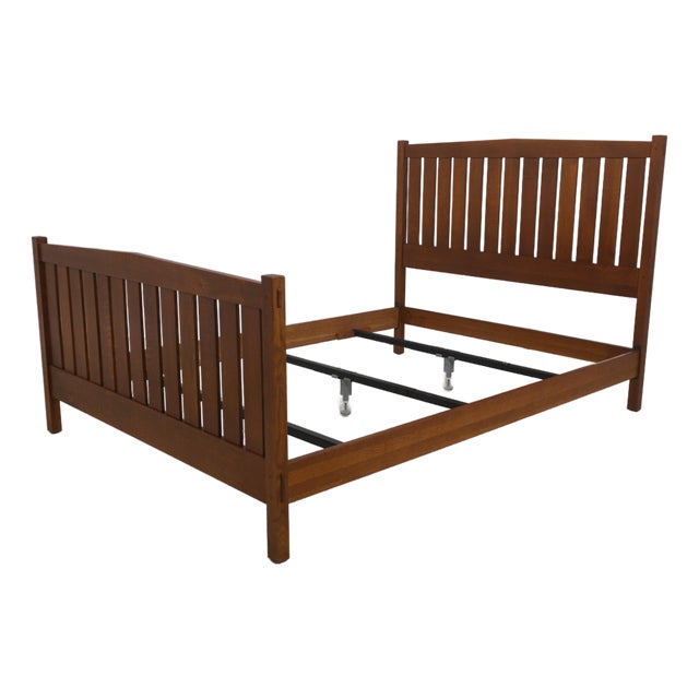 Stickley Queen Size Mission Oak Arts & Crafts Bed For Sale
