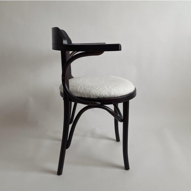 Antique Romanian Bentwood Accent Chair with Cream Boucle Seat For Sale - Image 3 of 16