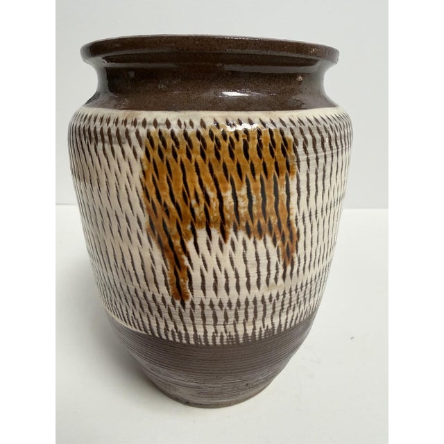 Ceramic 1970s Signed Koishiwara-Yaki Studio Pottery Vase 6” Japanese Mingei Folk Art Kushime For Sale - Image 7 of 11