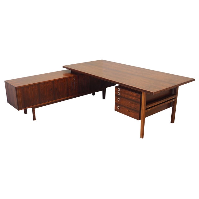 Danish Rosewood Desk by Arne Vodder for Sibast, 1960s For Sale