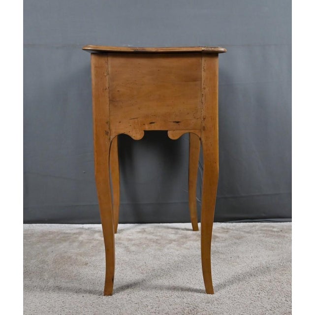 18th Century Louis XV Walnut and Pear Wood Kneading Table For Sale - Image 10 of 14
