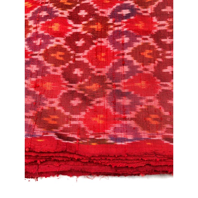2020s Red Raw Silk Ikat Fabric Hand Spun Woven 7 Yards X 46 Inch Multicolor Green Blue Yellow For Sale - Image 5 of 6