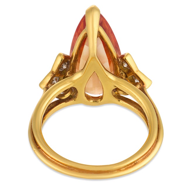 Vintage 7.30 Carat Imperial Topaz Diamond 18k Yellow Gold Cocktail Ring, Size 7.25 For Sale In Los Angeles - Image 6 of 6