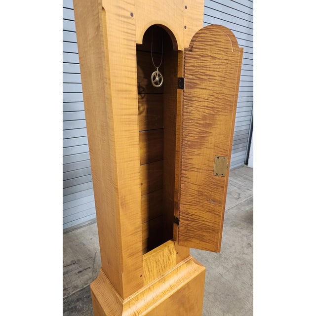 Late 20th Century David T. Smith Tiger Maple Tall Case Clock Grandfather Clock Ohio Benchmade For Sale - Image 13 of 15