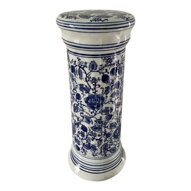 Chinoiserie Blue and White Porcelain Garden Stool For Sale