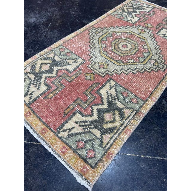 Early 21st Century Turkish Yastik Rug 1'7" x 3' For Sale - Image 5 of 6