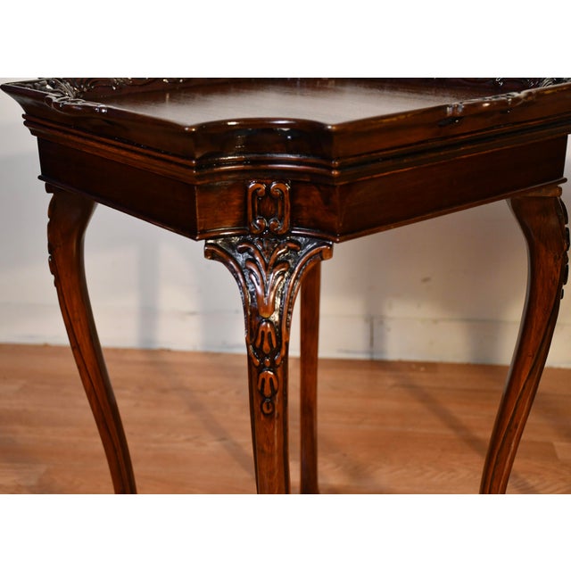 1940s Pair of English Chippendale Carved Mahogany Side Tables / End Tables For Sale - Image 10 of 18