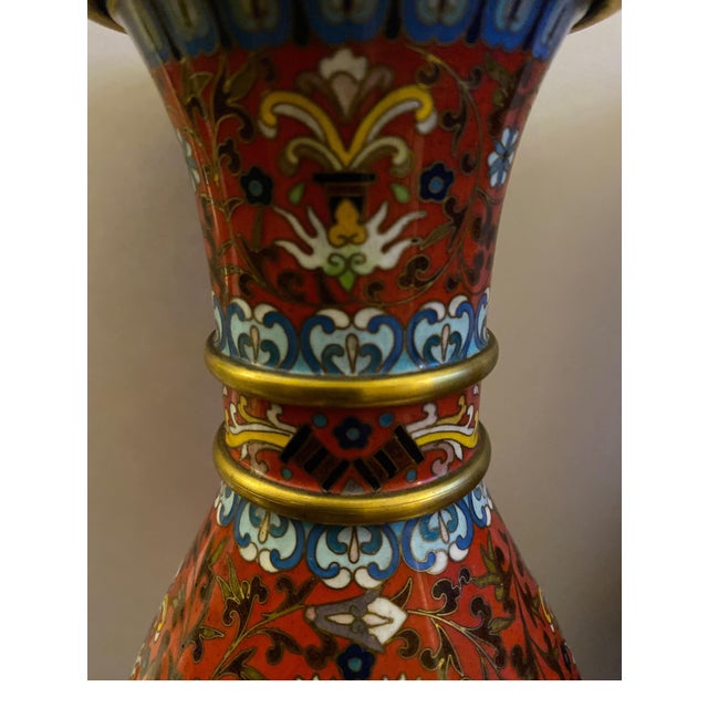Red Pair of Gilt and Cloisonné Enamel Vases For Sale - Image 8 of 9