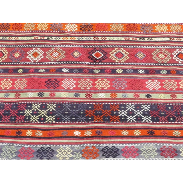 1960s Vintage Turkish Kilim Rug - 61"x91" For Sale - Image 4 of 12