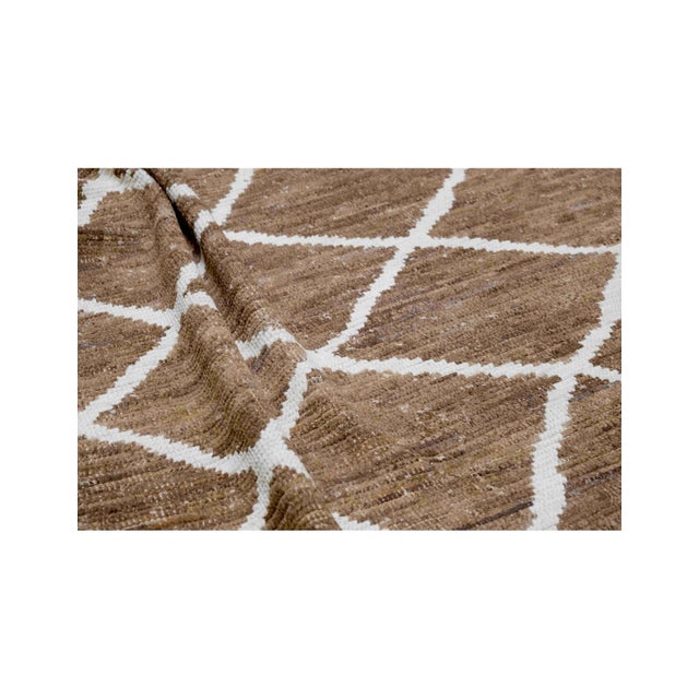 Brown & White Modern Wool Rug For Sale In Los Angeles - Image 6 of 9