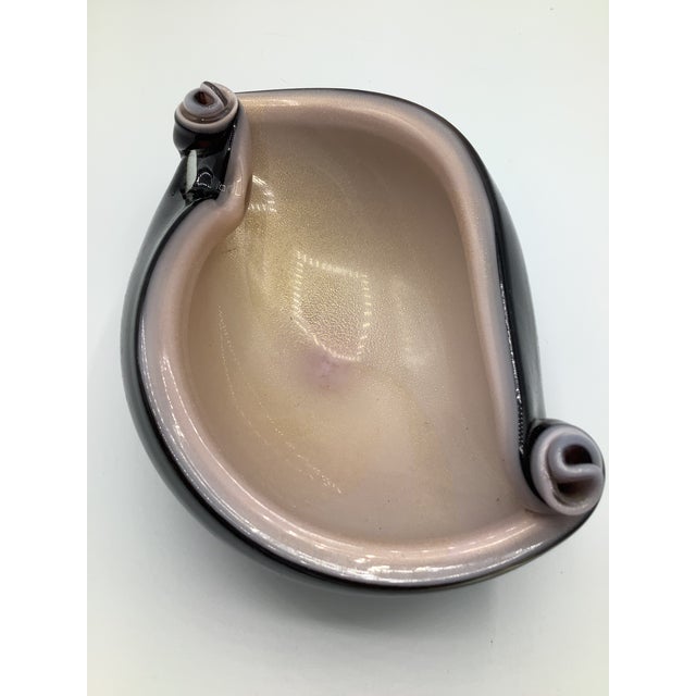 Mid-Century Modern 50s Alfredo Barbini Italy Pink and Black Aventurine Murano Glass Ashtray Bowl For Sale - Image 3 of 8