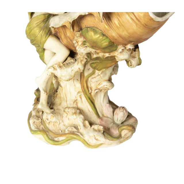 Art Nouveau Porcelain Centerpiece with Nymphs from Royal Dux Bohemia, 1900s For Sale - Image 6 of 14