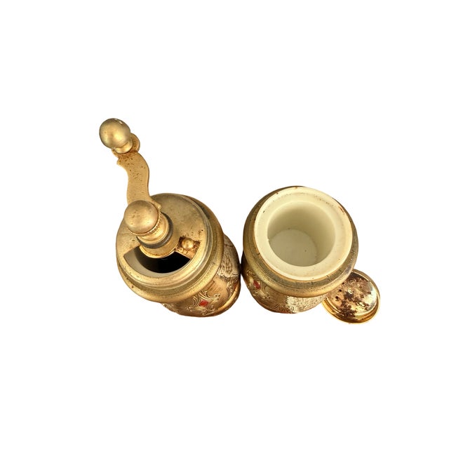Vintage Italian Baroque Revival Gilt Salt Shaker and Pepper Mill For Sale In West Palm - Image 6 of 11