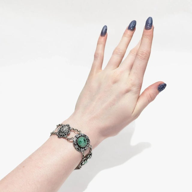 Art Deco Vintage Signed Art Deco Chinese Sterling Silver & Jadeite Bracelet For Sale - Image 3 of 12