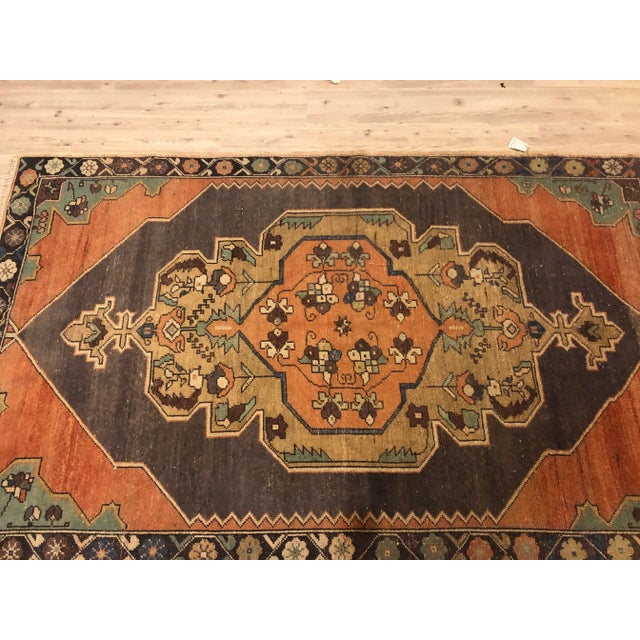 Peach Vintage Bohemian Vintage Rug- 4′7″ × 7′7″ For Sale - Image 8 of 11