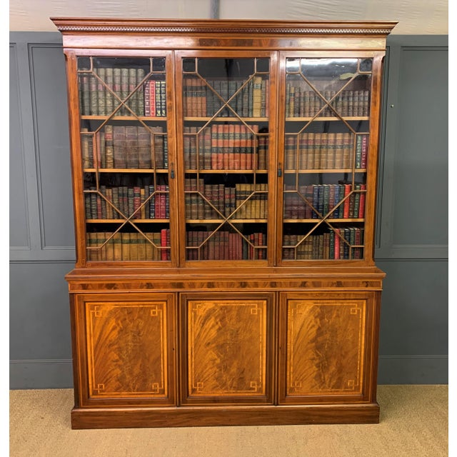 Mahogany Bookcase from Edwards & Roberts, 1900s For Sale - Image 18 of 18