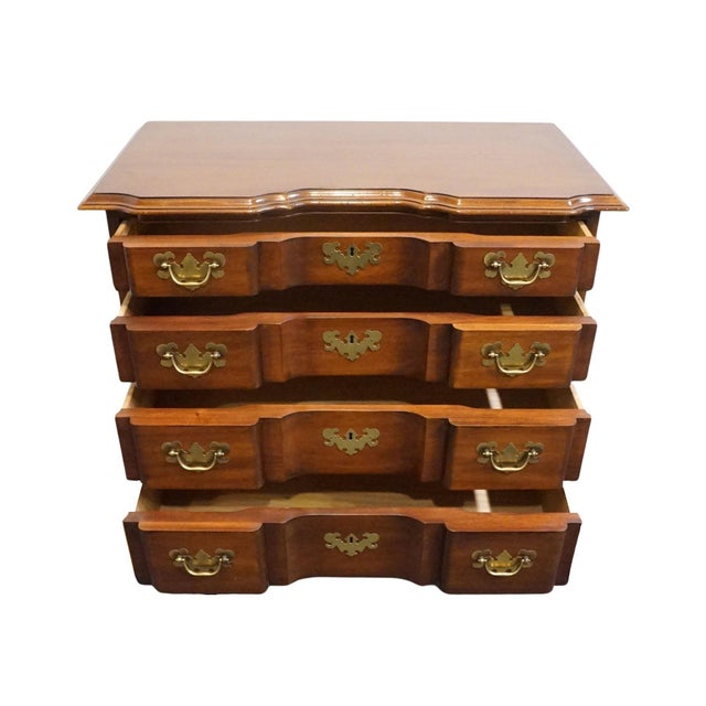 Late 20th Century Hickory Chair Co. Historic James River Collection Solid Mahogany Traditional 35" Gentleman's Chest For Sale - Image 5 of 12