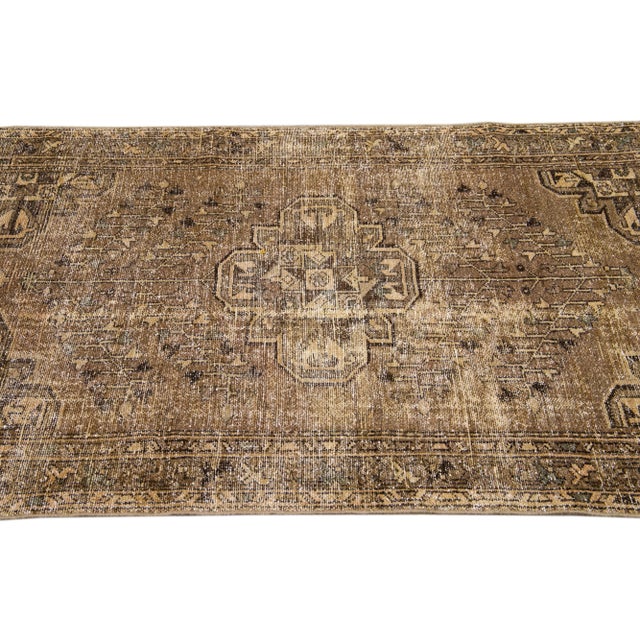 1960s 1960s Vintage Persian Distressed Handmade Medallion Tan Wool Rug For Sale - Image 5 of 7