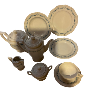 1970s Rosenthal Porcelain t With Blue Garland - 96 Piece Set