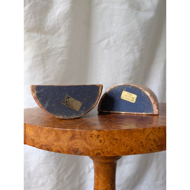 Vintage Striped Travertine Demilune Bookends by Fratelli Mannelli, 1970s, Set of 2 For Sale - Image 6 of 13