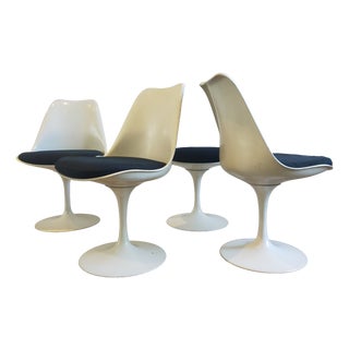 Swivel Chairs by Eero Saarinenfor Knoll , 1970s, Set of 4 For Sale