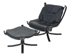 Example of Vatne Møbler Chair and Ottoman Sets