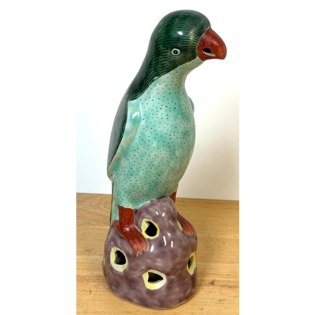 Pair 20th Century Chinese Export Famille Verte Porcelain Parrots, Kangxi Style For Sale - Image 15 of 18