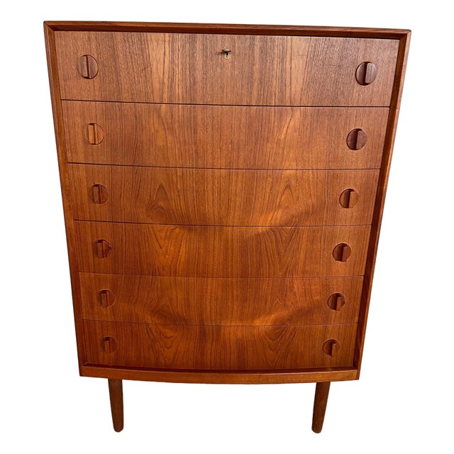 Mid-Century Danish Rosewood Chest of Drawers from Design M For Sale