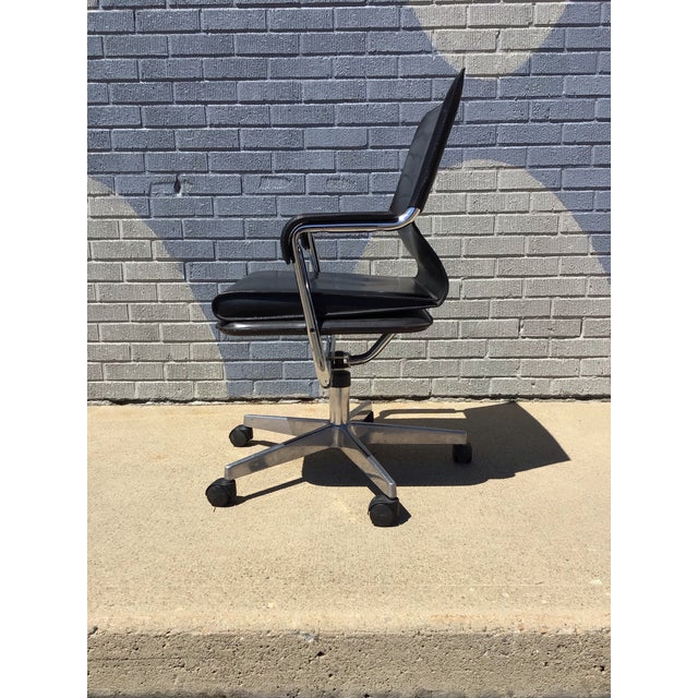 Archizoom Associati Mid-Century Vintage Uno Dining Roller Dining Chair, Circa 1970s For Sale - Image 4 of 12