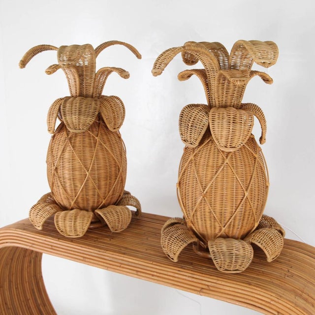 Pineapple Lamps in Woven Wicker, Set of 2 For Sale - Image 5 of 14