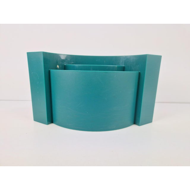 Plastic Wave Magazine Rack by Hansjerg Maier-Aichen for Authentics, 1980s For Sale - Image 7 of 10