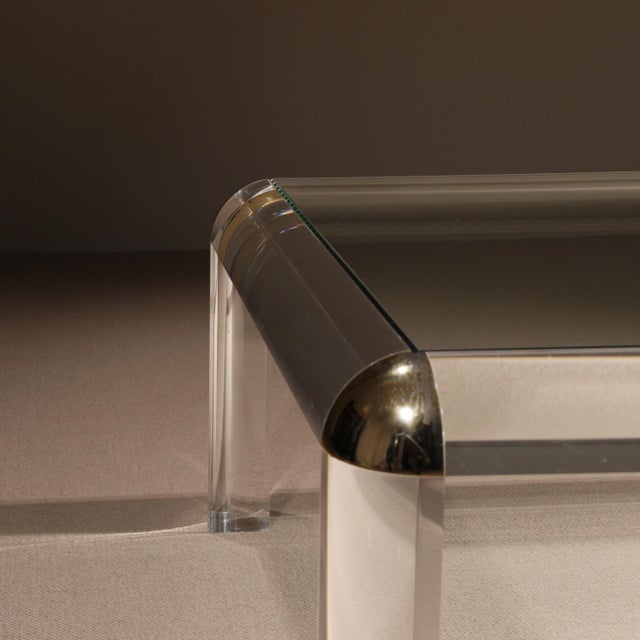 Rectangular Acrylic and Brass Coffee Table in the style of Karl Springer, 1970s For Sale - Image 10 of 18