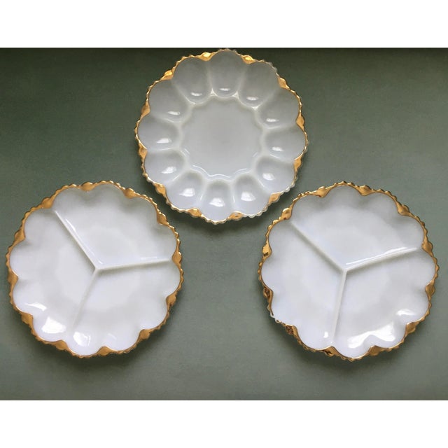 1950’s Anchor Hocking Milk Glass Buffet Plates Set- 3 Pieces For Sale - Image 12 of 13