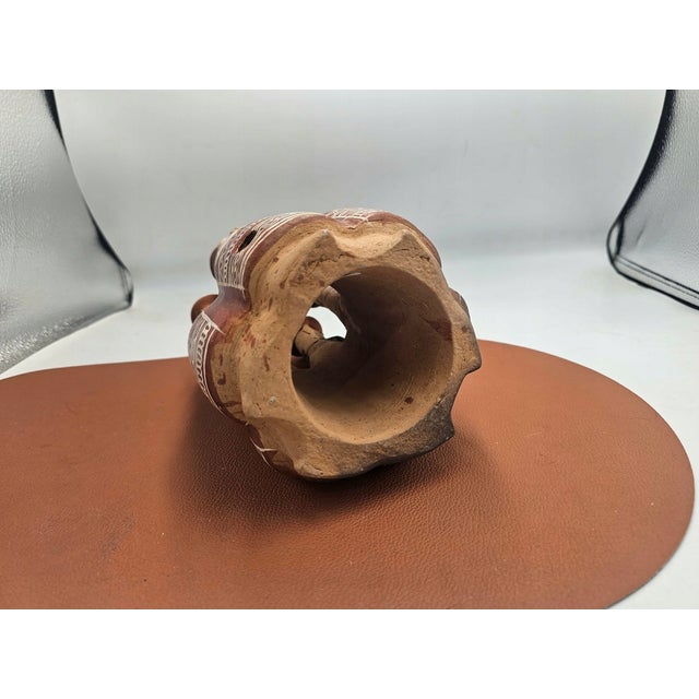 Womens Clay Whistle Ocarina, Peru, 1960s-1980s, in Flawless conditions. Designed 1960 to 1969