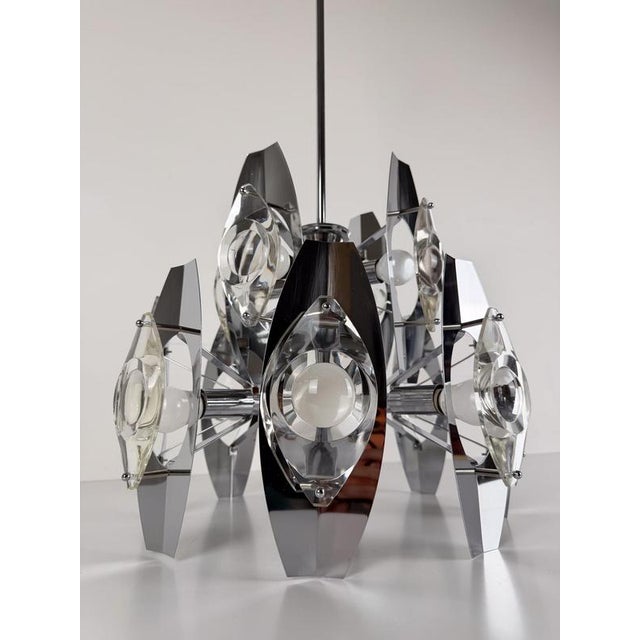 Glass Space Age Chrome Chandelier in Crystal Glass and Optic Lens by Oscar Torlasco, 1970s For Sale - Image 7 of 18