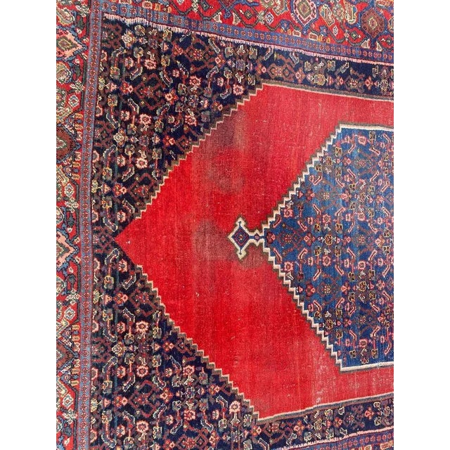 Nice late 19th century Senneh rug with beautiful design and nice natural colors, entirely and finely hand knotted with...