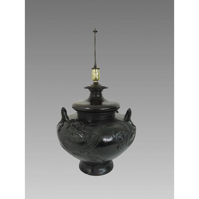 Japanese Antique Japanese Double Dragon Table Lamp, Cast Bronze 'Censor', Meiji Period For Sale - Image 3 of 12