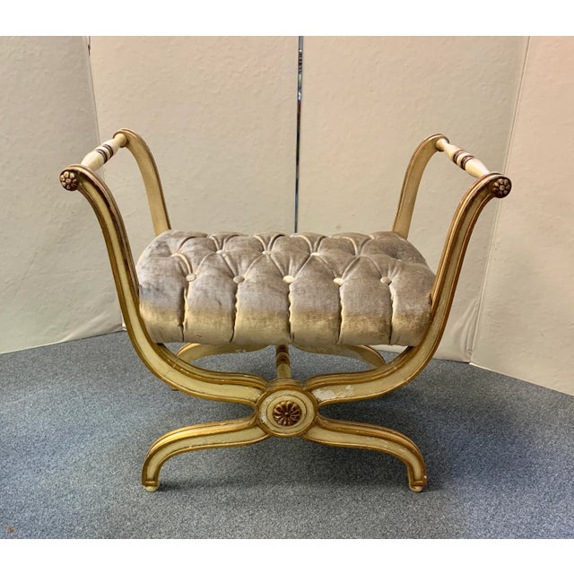 Ecru Vintage Hollywood Regency Carved Curule X Bench For Sale - Image 8 of 9